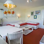 Metropol 276